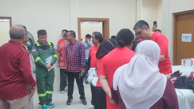 SKK Migas–PetroChina menggelar khitanan massal gratis di Tanjabtim.( poto : infojambi.com )