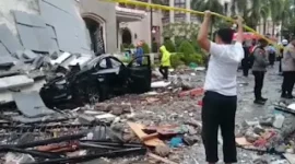 Sebuah ledakan rumah mewah medan mengguncang kawasan perumahan elite di Jalan Mustang, Kecamatan Medan Polonia, Kota Medan, Sumatera Utara, Senin (20/7/2026).(poto: fajarsumbar.com)