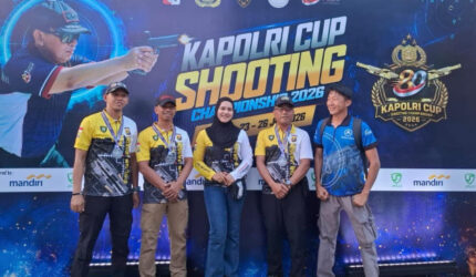 Tim Polda Jambi menyabet Juara II kategori beregu Polki pada Kejuaraan Lomba Menembak Kapolri Cup 2026 di Lapangan Tembak Hoegeng Depok.