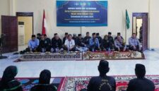 Jajaran PCNU, Kapolres Tebo, pengurus, dan peserta mengikuti Tasyakuran serta Doa Bersama dalam rangka Wisuda Santri dan Pengukuhan Anggota Kehormatan Pagar Nusa Cabang Tebo.(poto: jambiprima.com).