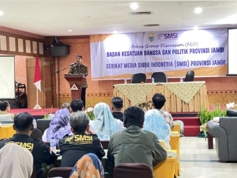 Ketua DPD Partai Gerindra Provinsi Jambi, Dr. Ir. HAR Sutan Adil Hendra, MM (SAH), menyampaikan klarifikasi istilah londo ireng.(poto: jamberita.com).