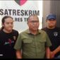 Kasat Reskrim Polres Tebo IPTU Rimhot Nainggolan memberikan keterangan terkait penanganan dua laporan polisi atas keributan yang viral di Desa Teluk Langkap, Kecamatan Sumay.(poto: jambiprima.com).