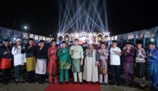 Bupati Merangin M. Syukur resmi memimpin acara Penutupan MTQH Kabupaten Merangin ke-52 di Desa Bukit Batu, Kecamatan Sungai Manau, Rabu (22/7) malam.(poto: jambiprima.com).