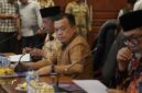 Gubernur Jambi Dr. H. Al Haris, S.Sos, MH memimpin langsung Rapat Evaluasi Perkembangan Pelaksanaan Kegiatan Pembangunan Provinsi Jambi Triwulan II Tahun Anggaran 2026.( poto: jamberita.com).