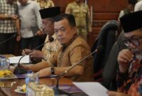 Gubernur Jambi Dr. H. Al Haris, S.Sos, MH memimpin langsung Rapat Evaluasi Perkembangan Pelaksanaan Kegiatan Pembangunan Provinsi Jambi Triwulan II Tahun Anggaran 2026.( poto: jamberita.com).