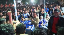 Pemerintah Provinsi Jambi sukses menggelar acara Nobar Piala Dunia 2026 di depan Lapangan Kantor Gubernur Jambi Al Haris.(poto: jamberita.com).