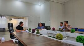 Bapemperda DPRD Merangin berkonsultasi ke Kanwil Kemenkumham Jambi terkait prosedur pembentukan desa baru.( poto: jamberita.com).