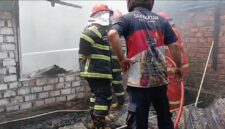 8 Rumah Dinas Mess Polda Jambi Ludes Terbakar, Damkar Kerahkan 90 Personel.(poto: jambiprima.com).