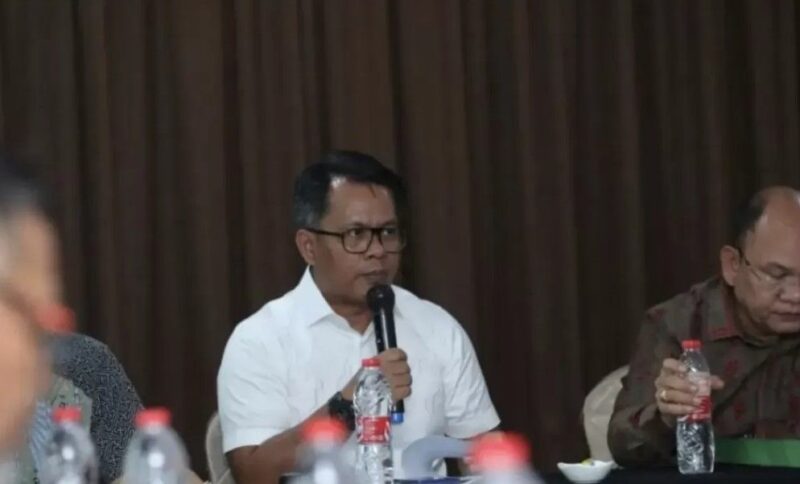Wakil Bupati Tebo Nazar Efendi menghadiri RUPS PT Tebo Multi Agro (TMA) di Kota Jambi dan menegaskan pentingnya kontribusi perusahaan bagi kesejahteraan masyarakat serta percepatan penurunan stunting.(poto: jambiprima.com)
