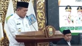 Gubernur Jambi Al Haris saat menyampaikan sambutan di Ruang Pola Kantor Gubernur Jambi, Rabu (8/7/2026).( poto: ANTARA).
