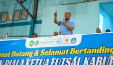 Bupati Bungo H. Dedy Putra, S.H., M.Kn. membuka secara resmi Turnamen Piala Ketua Futsal Kabupaten Bungo di GOR Eks MTQ Lama.(poto: jambiprima.com).