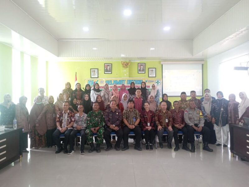 Pemerintah Kecamatan Kotabaru bersama Puskesmas Paal X dan Paal V menggelar evaluasi kesehatan.(poto: jamberita.com).