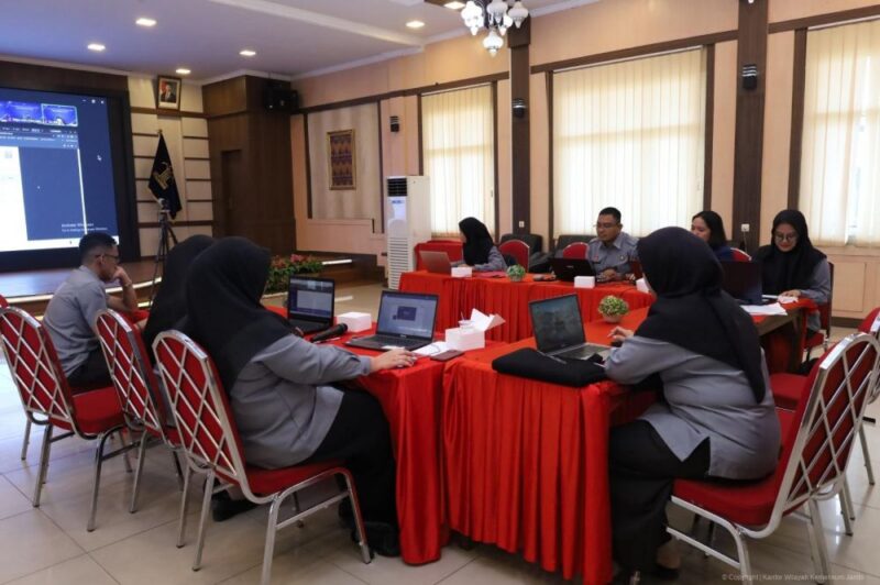 Kanwil Kemenkum Jambi menggelar rekonsiliasi laporan keuangan dan BMN Semester I 2026.( poto: jamberita.com).