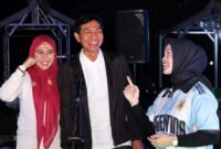 Mhd. Fadhil Arief, hadir langsung membaur bersama masyarakat dalam nobar piala dunia.(poto: jamberita.com).