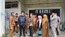 Banggar DPRD Kota Jambi sidak aset terbengkalai.(poto: jambiprima.com).