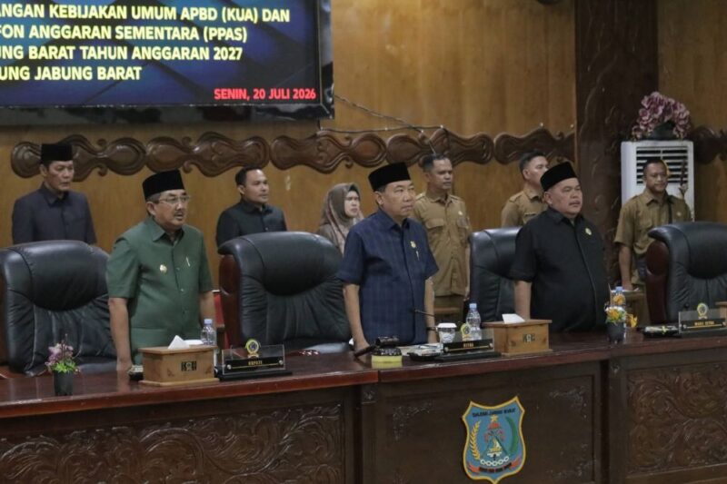 Dewan Perwakilan Rakyat Daerah menggelar Rapat Paripurna Pertama untuk membahas KUA PPAS Tanjab Barat TA 2027.(poto: jamberita.com).