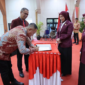Wali Kota Sungai Penuh Alfin SH menghadiri agenda pelantikan pengurus DPD PPNI Sungai Penuh periode 2026-2031 di ruang aula utama pada Sabtu, 25 Juli 2026.(poto:seriusnews.id)