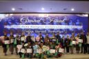 Sebanyak 14 mahasiswa atau tujuh pasang finalis terbaik beradu gagasan dalam Grand Final Duta Kampus UNJA 2026 di Auditorium Gedung UNIFAC, Selasa (21/7/2026).(poto: jamberita.com).