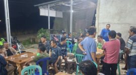 Suasana pertandingan domino.(poto: jamberita.com).