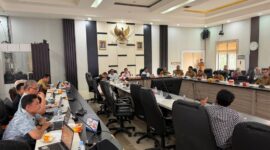 Rapat Badan Anggaran bersama BKAD.(poto: jamberita.com)