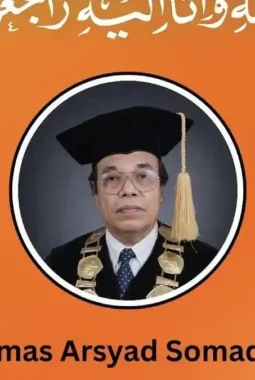 Mantan Rektor Unja Kemas Arsyad Somad Meninggal, Dunia Pendidikan Jambi Berduka