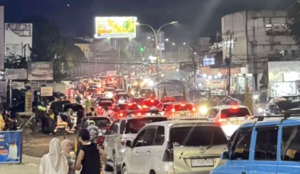 Jumlah kendaraan Kota Jambi mencapai 1,016 juta unit pada 2025. Pemkot memperkuat transportasi publik listrik untuk mengurangi kemacetan.