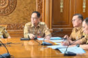 Rapat membahas rencana nonton bareng Piala Dunia 2026, dipimpin Asisten II Setda Provinsi Jambi dan Kepala Dinas Kominfo Provinsi Jambi, Senin.( poto ; infojambi.com)