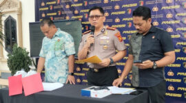 Polda Jambi kembali mengungkap kasus peredaran bahan bakar minyak (BBM) ilegal, dan pelanggaran perlindungan konsumen .( poto: infojambi.com).