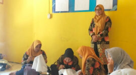 SKK Migas – MontD’Or Oil Tungkal Ltd dorong UMKM Desa Mengupeh tingkatkan kualitas Batik Lipe.(poto: infojambi.com).