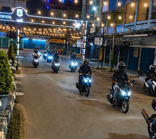 Sinsen Jambi sukses menggelar Vario Street Nation bersama ratusan pencinta motor Vario.(poto: bicarajambi.com).