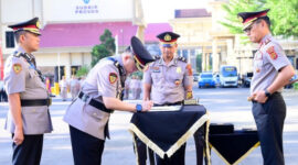 Serah terima jabatan sekaligus pengambilan sumpah jabatan sejumlah pejabat utama dan kapolres jajaran Polda Jambi, Jumat (17/7/2026).(poto: infojambi.com).