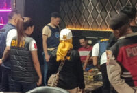Satpol PP Kota Jambi menggelar razia ke sejumlah tempat hiburan malam, Jumat malam.(poto: infojambi.com).