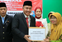 Wali Kota Sungai Penuh Alfin memimpin langsung anjangsana Pemkot Sungai Penuh ke Panti Asuhan Aisyiyah pada Sabtu (15/8/2026).(poto: seriusnews.id).