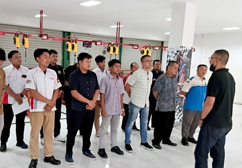 PT Sinar Sentosa Primatama kembali menggelar pelatihan guru SMK Honda guna memperkuat kualitas pendidikan vokasi di Provinsi Jambi.(poto: jamberita.com).