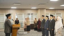 Rektor Universitas Jambi melantik tiga Wakil Dekan Fakultas Sains dan Teknologi serta Kepala UPA Bahasa periode 2026–2030.(poto: jamberita.com).