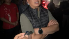 Gubernur Nusa Tenggara Barat Lalu Muhamad Iqbal meninjau langsung lokasi kebakaran Desa Adat Sade di Desa Rambitan, Kecamatan Pujut, Kabupaten Lombok Tengah.(poto: kominfotik).
