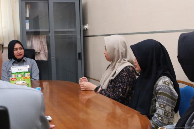 Kantor Wilayah Kementerian Hukum Jambi memfasilitasi verifikasi faktual status kewarganegaraan atas nama Muhammad Umar pada Selasa, 4 Agustus 2026.(poto: jamberita.com)
