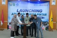 Wamen Dikdasmen meluncurkan aplikasi Bungo Pintar Jambi untuk perkuat inovasi digital dan integrasi ke ekosistem super app Rumah Pendidikan.(poto: jamberita.com).