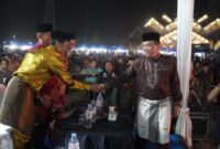 . Gubernur Jambi Al Haris dan Wali Kota Jambi Maulana turut hadir mendampingi prosesi pembukaan Festival Batanghari 2026.(poto: jamberita.com).