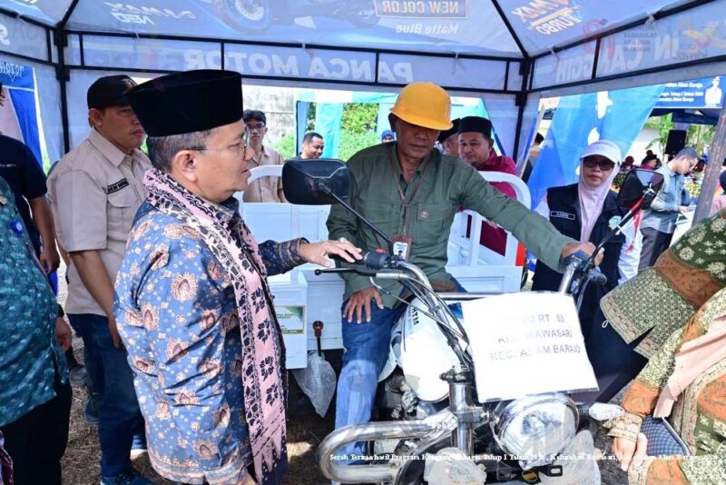 Pemerintah Kota Jambi resmi menyerahkan hasil Program Kampung Bahagia Jambi Tahap I Tahun 2026.(poto: jambilink.id).