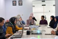 Fakultas Humaniora Universitas Baiturrahim (UBR) Jambi menandatangani Memorandum of Understanding (MoU) bersama Fakultas Psikologi dan Ilmu Sosial (FPIS) INISMA Jambi.(poto: jamberita.com).