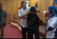 Bupati Merangin M. Syukur tekankan pentingnya profesionalisme wartawan era digital saat membuka Bimtek SDM insan pers di Kantor Bappeda Merangin.(poto: meranginkab.go.id).