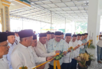 Wali Kota Sungai Penuh Alfin meresmikan fasilitas wudhu Masjid Raya pada Minggu (30/8).(poto: istimewa).