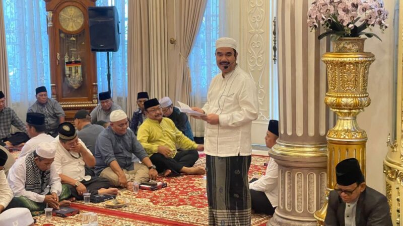Ketua DPD Partai Gerindra Provinsi Jambi Dr Ir H A R Sutan Adil Hendra MM mengajak seluruh elemen masyarakat untuk mengamalkan Keteladanan Nabi Muhammad SAW.(poto: jamberita.com).