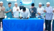 Wakil Bupati Bungo Ust. Tri Wahyu Hidayat meresmikan Hall Bulu Tangkis Pangeran di Jalan Ibrahim Syamsir.(poto: jambiprima.com).