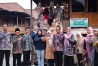 Kantor Wilayah Kementerian Hukum Jambi menggelar sosialisasi dan penguatan pemahaman Indikasi Geografis Batik Seberang bagi para perajin di Ulu Gedong, Kota Jambi.(poto: jamberita.com).