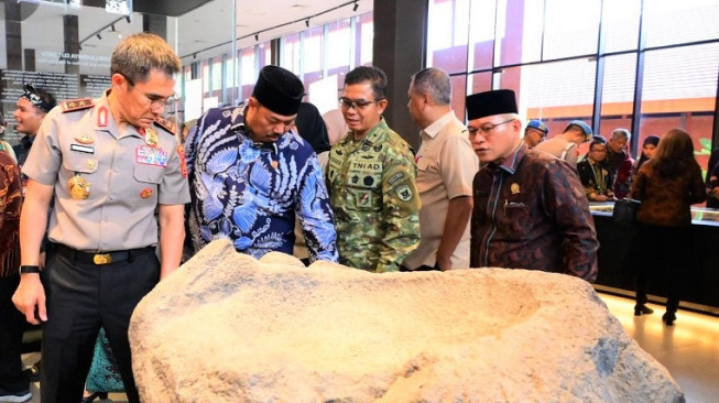 Menteri Kebudayaan Republik Indonesia Fadli Zon meresmikan Museum Sriwijaya Dharmakirti di kawasan Cagar Budaya Muaro Jambi pada Jumat (31/7/2026).(poto: infojambi.com).