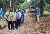 Pemerintah Kabupaten Merangin resmi memulai pembangunan box culvert Desa Rejo Sari di jalan utama Kecamatan Tabir Ilir.(poto: istimewa).
