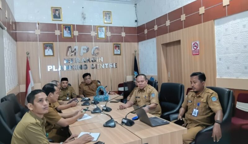 Pemerintah Kabupaten Merangin mengikuti rapat koordinasi nasional bersama Menteri Perumahan dan Kawasan Permukiman (PKP) secara virtual.(poto: meranginkab.go.id).