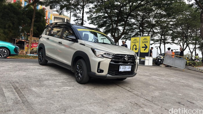 Suzuki XL7 terbaru tembus 1.300 unit dalam dua pekan usai meluncur di GIIAS 2026.(poto: detik.com).